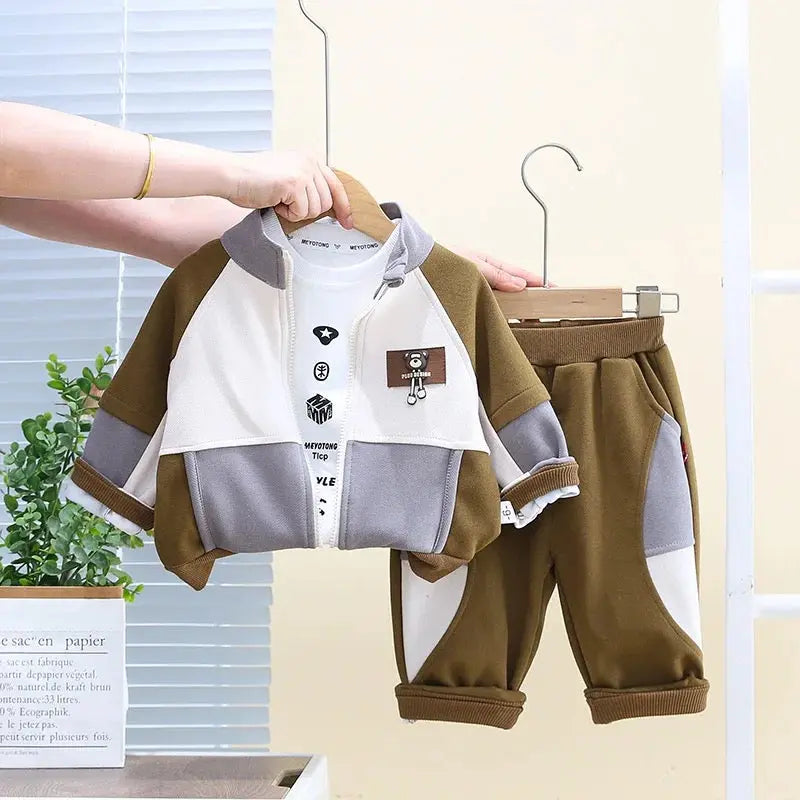 Boys Color Block Jacket With T-shirt And Jogger 3 Pcs Set