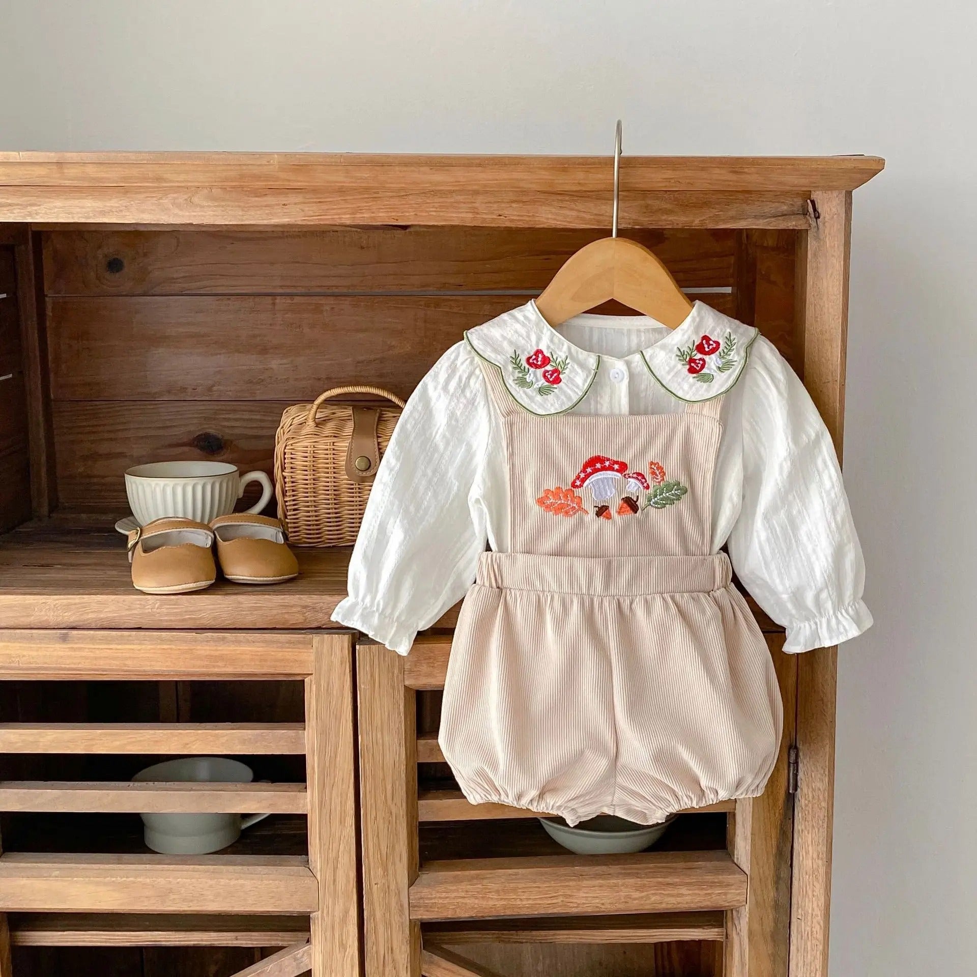 Daisy Dream Baby Girls Two Piece Suspender Set