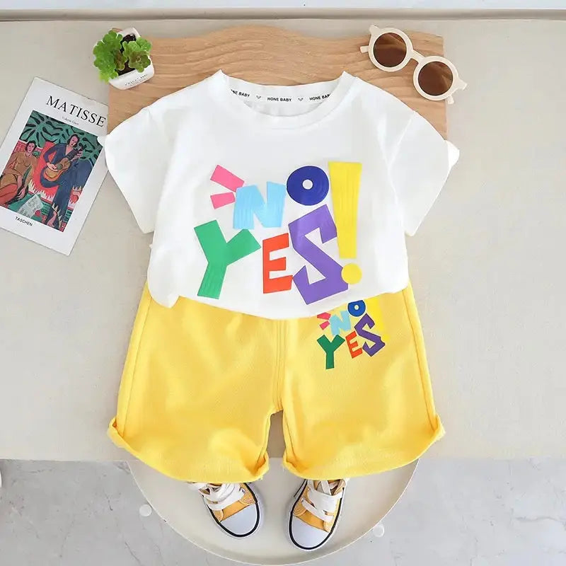 Boys Text Printed T-Shirt And Shorts 2 Pcs Set