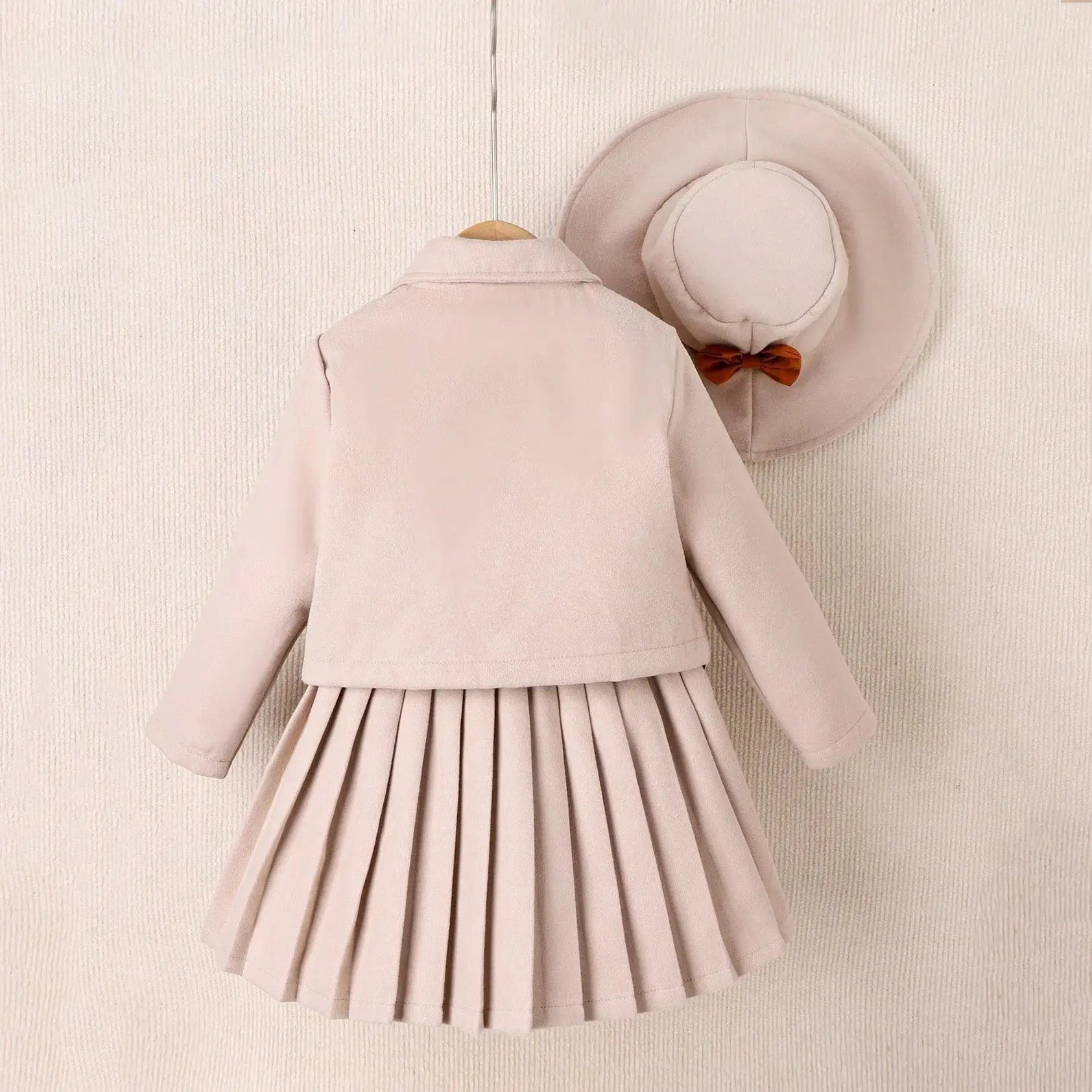Girls Solid Jacket And Pleated Skirt With Hat 3 Pcs Set